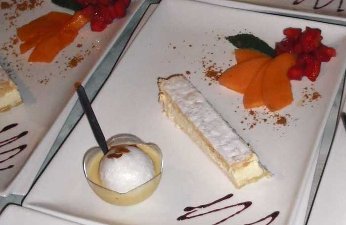 restaurant cuisine traditionnelle savoyarde, repas midi et soir ouvert toute l'année au petit bornand les glières