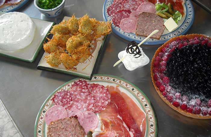 restaurant spéciialisé dans la réception de groupe, mariage, anniversaire ou séminaire en Haute Savoie